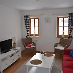 Nova شقة Nová Pec
